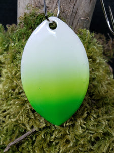 Size 5 Cascade, Brass back, White, Chartreuse Green tip