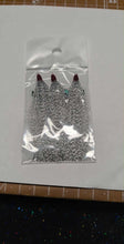 Load image into Gallery viewer, Flashabou Skirt 2.35&quot;,FL 04 , silver 3 pk