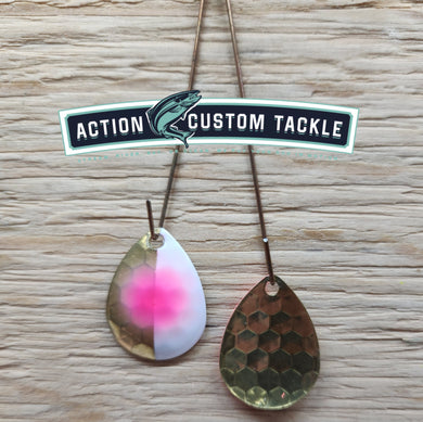 3.5 Colorado brass back 1/2 white pink dot