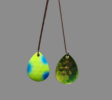 Load image into Gallery viewer, 3.5 Colorado, Key Lime back, Blue dot Yoshi