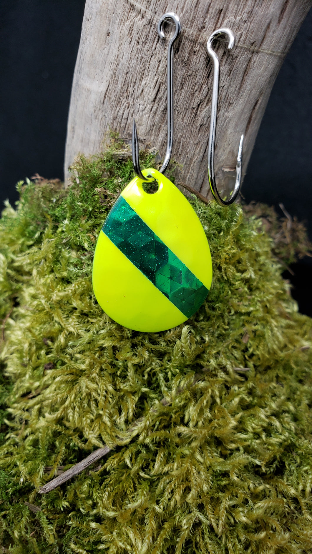 3.5 Colorado, Emerald back, chartreuse and emerald stripe