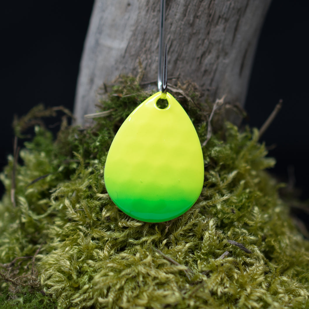 3.5 Colorado, brass back, chartreuse green tip