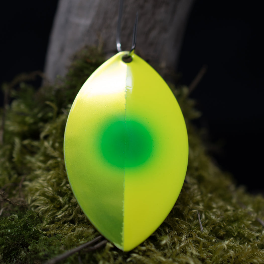 Silver Blade series, Size 5 Cascade, Candy chartreuse chartreuse green dot