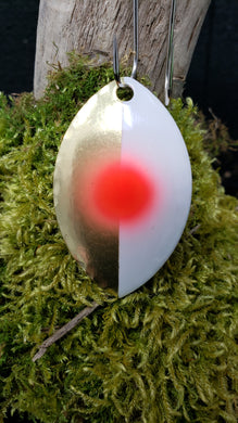 Size 5 Cascade, Brass back, Brass | White, Red dot