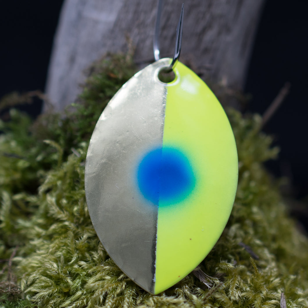 Size 5 Cascade, Brass back, Brass | Chartreuse, Blue dot
