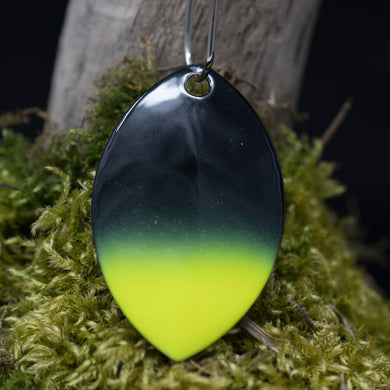 Size 5 Cascade, Black back, Black Chartreuse tip