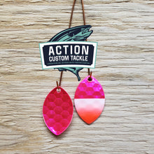 Load image into Gallery viewer, Silver blade series, 3.5 Cascade, Candy Pink back, White Red tip