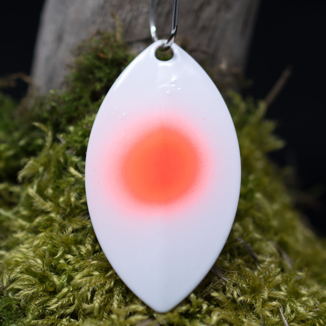 Size 6 Cascade, Black back, White, orange dot