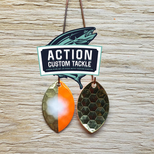 3.5 Cascade, Brass back, 1/2 Orange white dot creamsicle