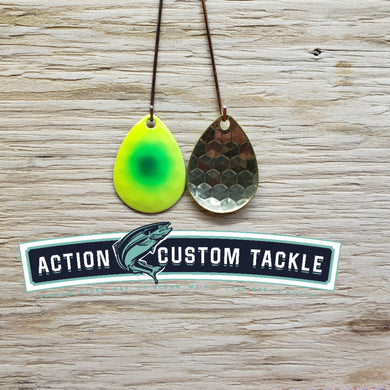 3.5 Colorado, brass back, chartreuse green dot