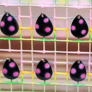 3.0 Colorado, Black back, 3 dot pink