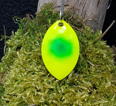 3.5 Cascade, Brass back, Chartreuse, Green dot