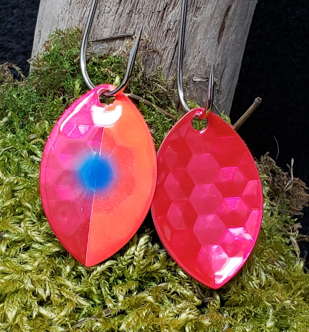 3.5 Cascade, Candy Strawberry Red back, Candy Strawberry | Red, Blue dot Wildman