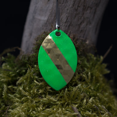 3.5 Cascade, Brass back, Green with brass stripe