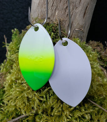 Size 4 Cascade, White back, White, Chartreuse, Green tip