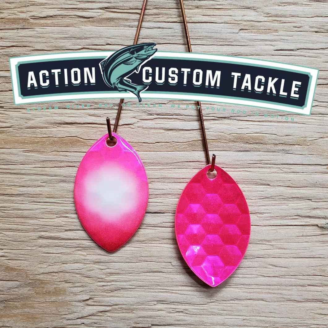 Silver blade series, 3.5 Cascade, Candy Pink back, White Dot